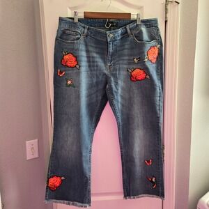 Who What Wear butterfly Jeans Women 18W Blue NEW Floral Rose Frayed Hem boho